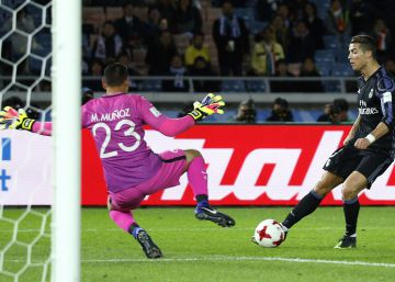 Cristiano marca el segundo gol del Madrid al Am&eacute;rica.