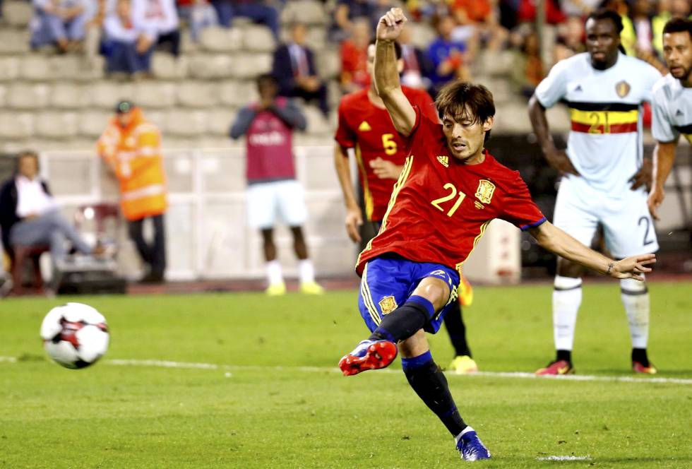 Silva anota de penalti en el amistoso ante Bélgica