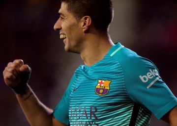 Luis Suárez, el 9 no engaña