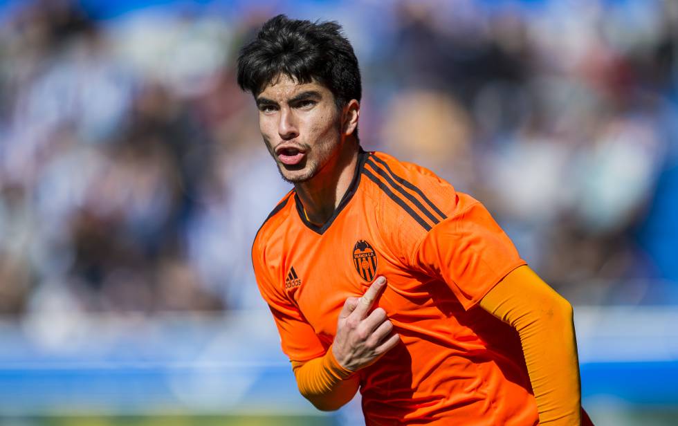 Camiseta Valencia CF Carlos Soler Camiseta Valencia CF Carlos Soler