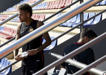 Neymar acepta la propuesta del PSG, según un medio brasileño