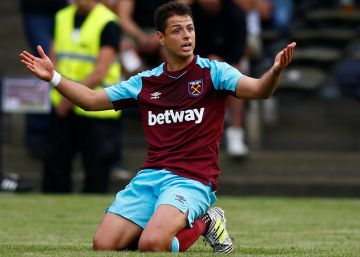 El West Ham ya le canta La Bamba a Chicharito