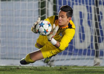 Raúl Gudiño da un salto a la Champions League con el Apoel