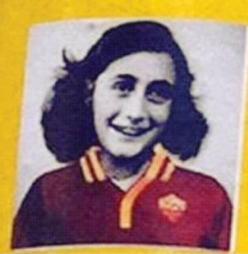 La imagen de Anna Frank con la camiseta de la Roma.