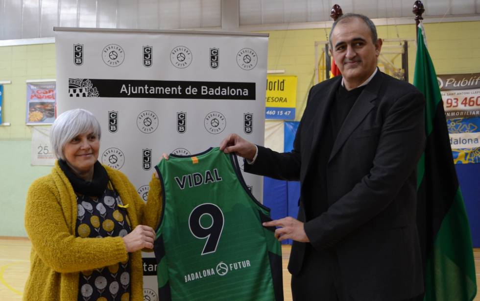 Dolors Sabater y Juanan Morales, tras un acuerdo Ayuntamiento-Penya.