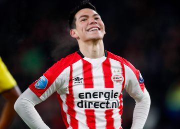 Hirving Lozano sale del calabozo con un gol; Raúl Jiménez le da tres puntos al Benfica