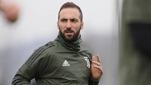 Higuaín, durante el entrenamiento del lunes.