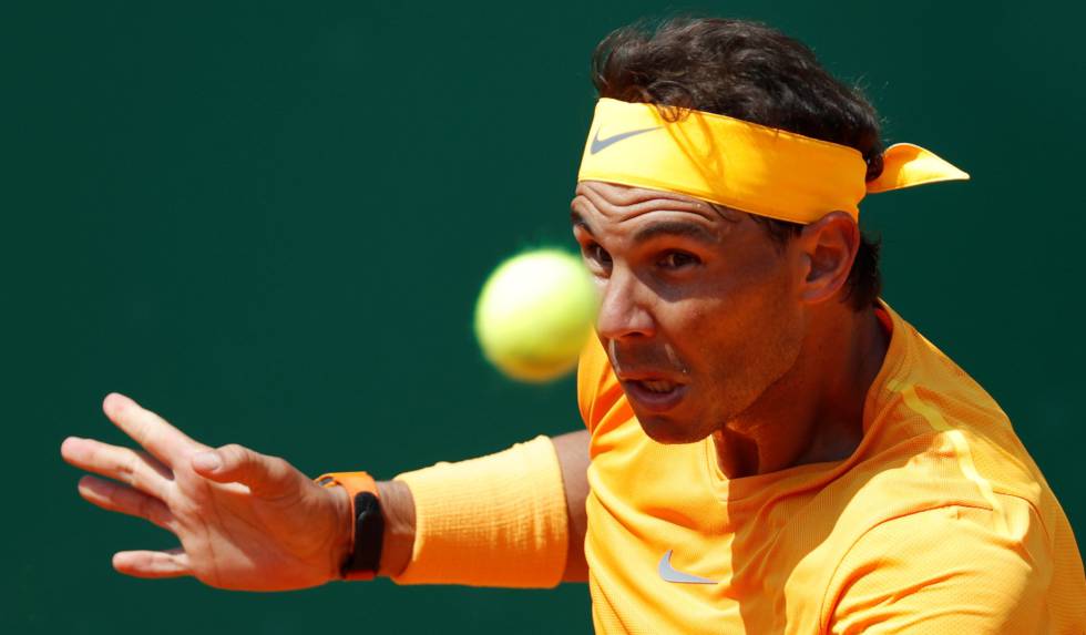 Nadal, durante el partido contra Thiem en Montecarlo.