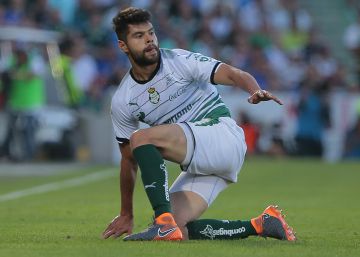 El mexicano Néstor Araujo jugará en el Celta