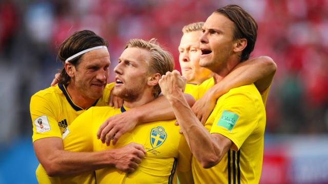 Forsberg celebra su gol.