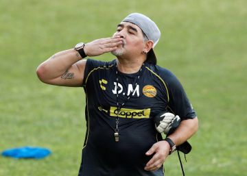 Maradona: “Quiero darle a Dorados lo que me perdí cuando estaba enfermo. Hoy quiero ver el sol, quiero acostarme de noche”