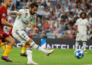 Isco remata a puerta contra la Roma.