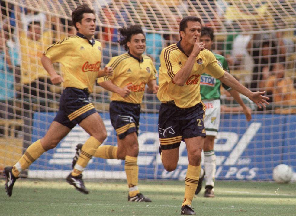 Carlos Hermosillo Los De Cruz Azul No Somos Expertos En Dolor Deportes El Pais