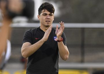 El entrenador de 23 años que recorre Europa para perseguir su sueño de Champions