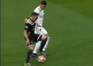 La ruleta de Tadic a Casemiro en la vuelta de octavos de final
