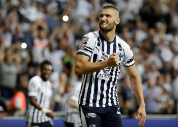 Nicolás Sánchez celebra el gol. 