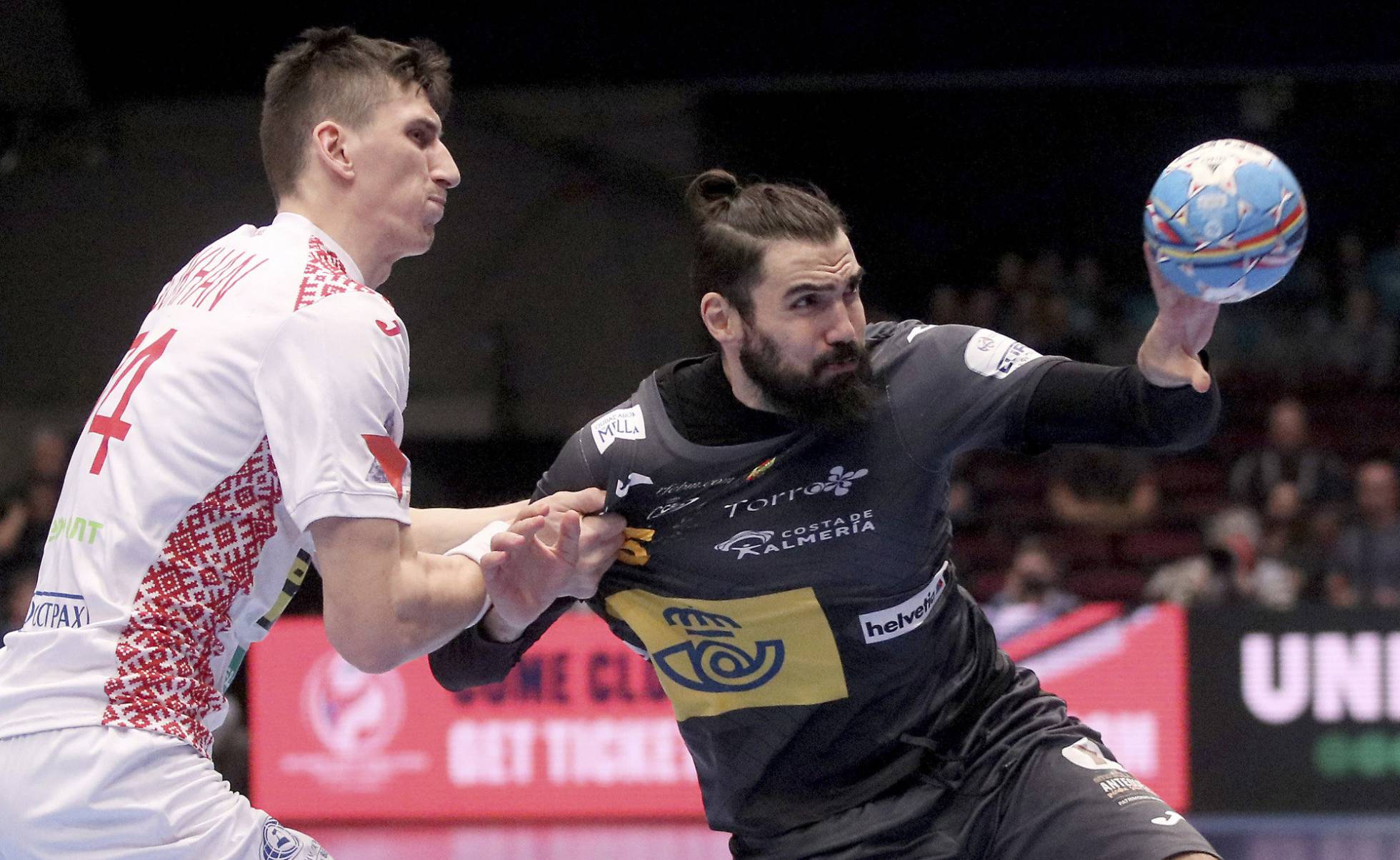 España, semifinalista a su ritmo