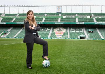 La ejecutiva que entró en los despachos del fútbol a escondidas