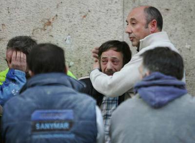 Un trabajador de 22 años muere al caer de una cuarta planta de un ... Un trabajador de 22 años muere al caer de una cuarta planta de un ...