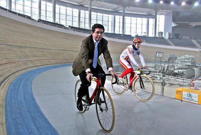 El ex presidente balear Jaume Matas, en el velódromo Palma Arena en febrero de 2007.rnrnMaria Antònia Munar.
