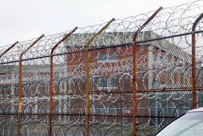 Resultado de imagen para prisión neoyorquina Rikers