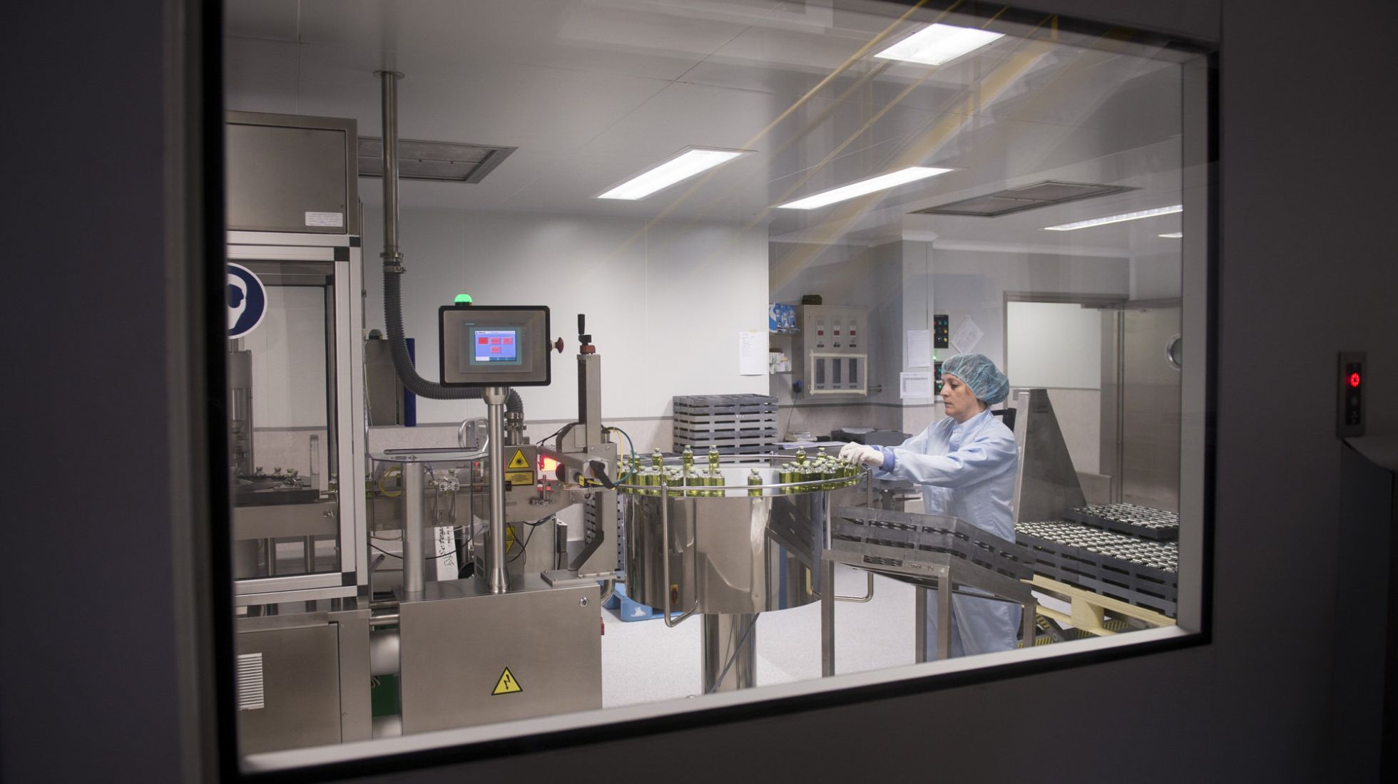 Grifols compra el 49 de la estadounidense Interstate Blood Bank por 88