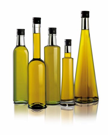 Botellas con distintos aceites de oliva