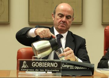 El Govern espanyol empitjora la previsió de dèficit al 3,6%, vuit dècimes més