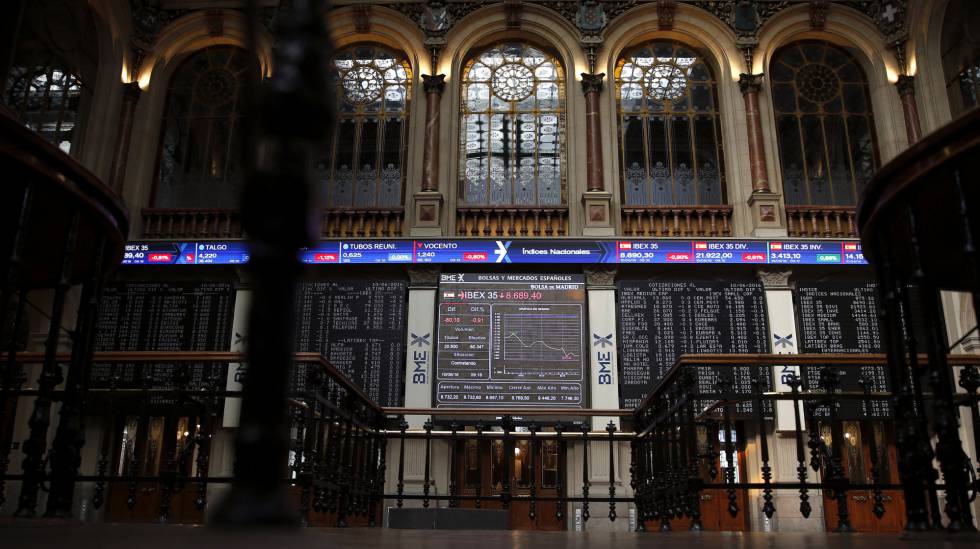 La Bolsa pierde otro 2,2% por el temor al Brexit y la inestabilidad