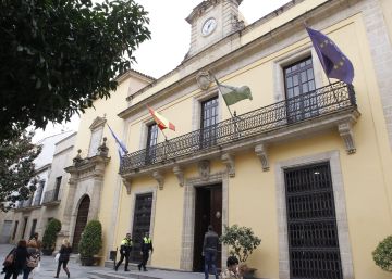 Expedientados dos sindicalistas por no acudir a trabajar en 15 años