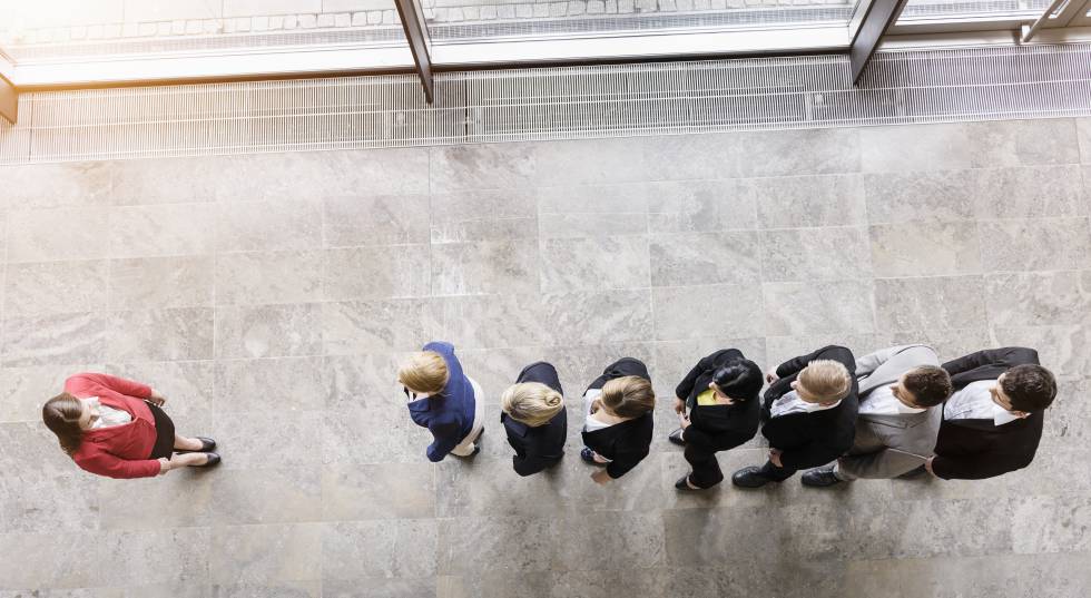 Si quieres encontrar trabajo, deja de buscar ofertas de empleo