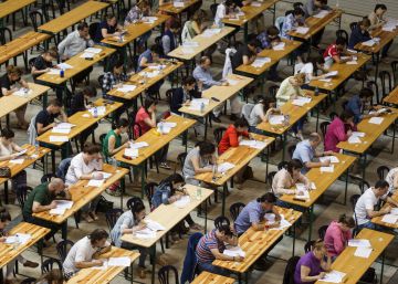 Ex&aacute;menes de las oposiciones a la Xunta de Galicia el pasado julio. 