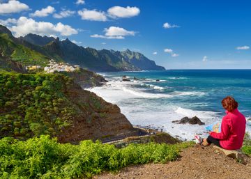 ¿Cuándo es mejor viajar para conseguir los vuelos más baratos?