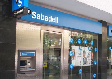 Los empleados de banca siguen siendo los mejor pagados