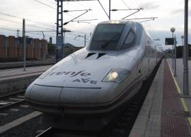 El lento viaje del tren extremeño al siglo XXI