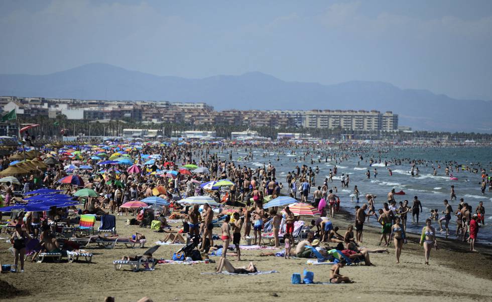 ¿En qué comunidades es festivo el 25 de julio, día de Santiago? Economía EL PAÍS