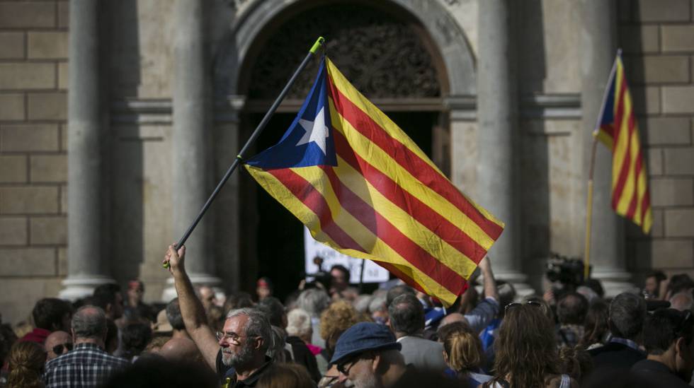 Marxa per la Unitat, la Reconciliació i la Independència 1509730741_026112_1509731335_noticia_normal