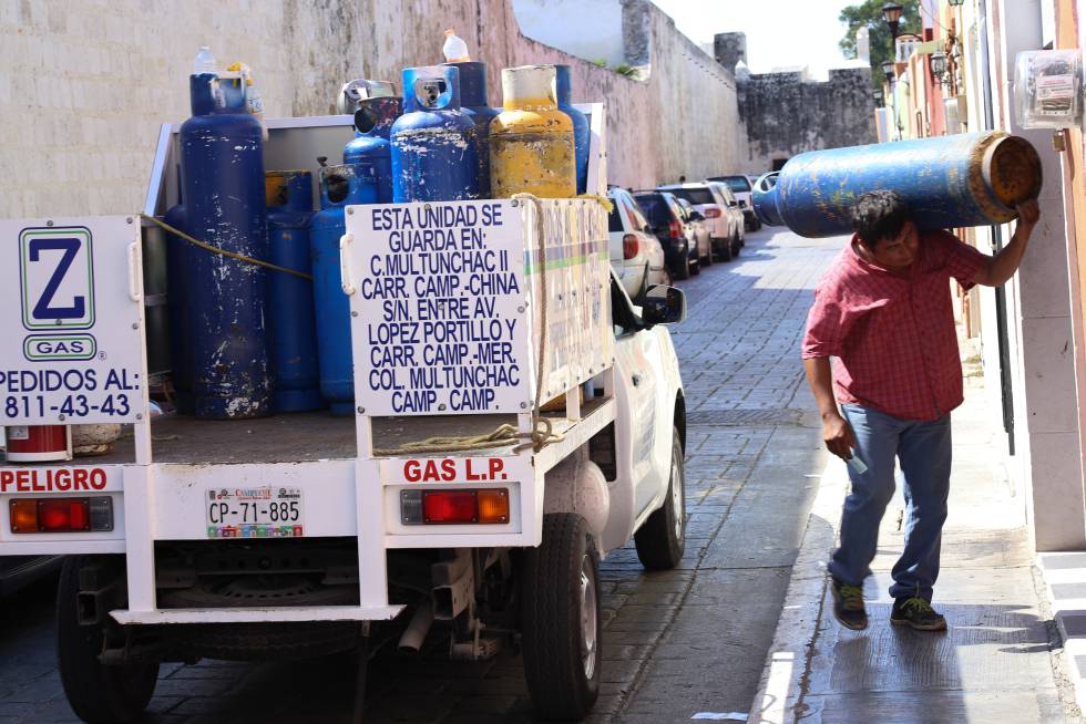 Un repartidor de gas LP, en Campeche.