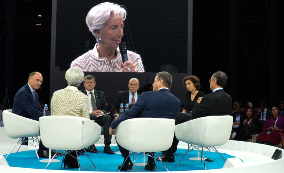 Christine Lagarde, directora del FMI, en el Foro de la Paz de París.