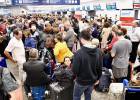 La huelga de Aerolíneas Argentinas deja a 40.000 pasajeros en tierra