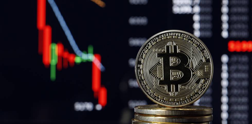 El desplome del bitcoin atiza el miedo al estallido de la burbuja de las criptomonedas