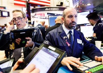 Wall Street cierra su peor semana en una década