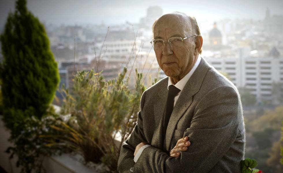 JosÃ© Lladro, en la terraza de su casa en 2010. 