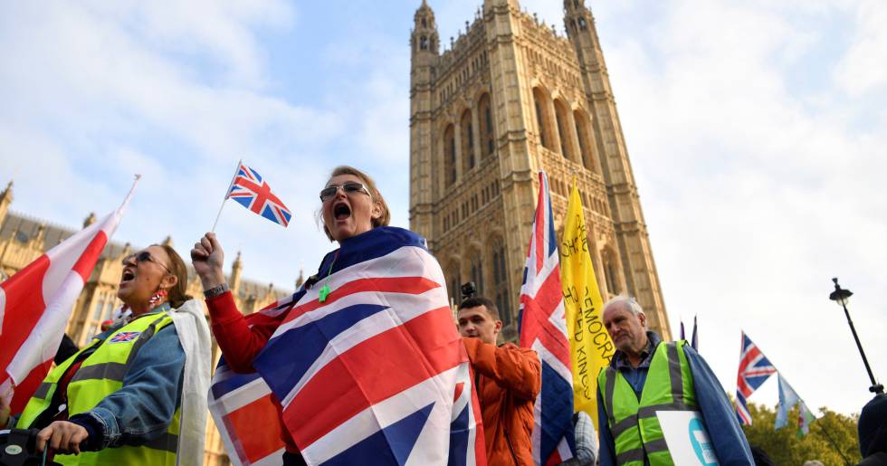 El Brexit duro sería el peor de los escenarios para la economía de la isla.