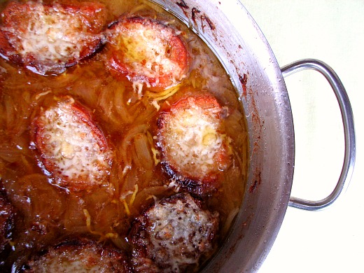 Sopa de cebolla y tomillo
