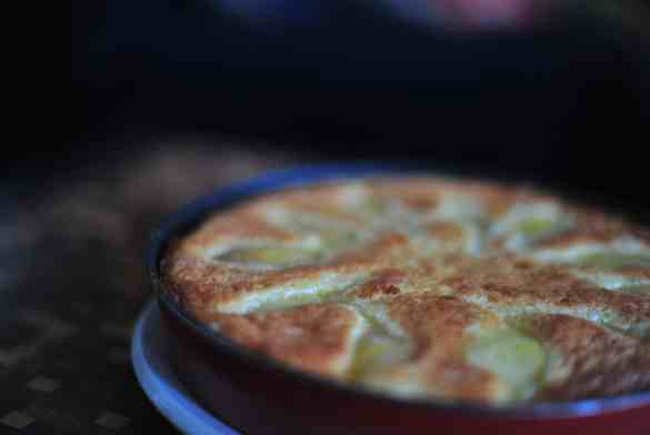 Tarta de pera y almendra