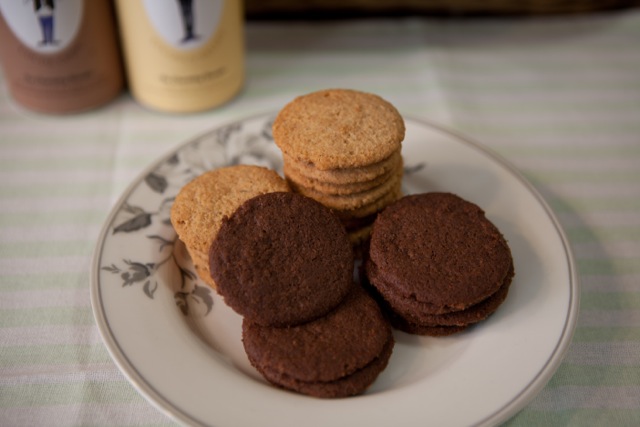 Receta invitada: galletas de cacao con escamas de sal