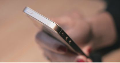 Por qué es tan importante apagar el móvil mientras dormimos