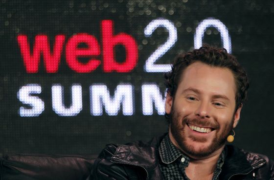 El primer presidente de Facebook dispara contra la red social