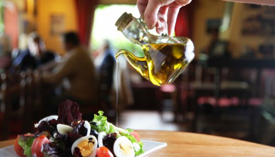 aceite de oliva y frutos secos contra la pérdida de memoria